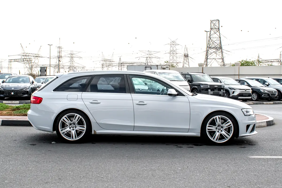 audi-a4-2014-rs4-avant-petrol-manual-awd-472088571848970244