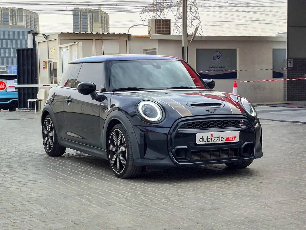 MINI Cooper 2022 — photo 1 of 16