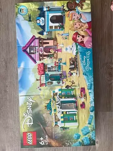 FLASH SALE BRAND NEW LEGO 43246 DISNEY PRINCESS MARKET