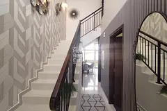 SPACIOUS SINGLE ROW | LUXURY FURNISHED | VACANT