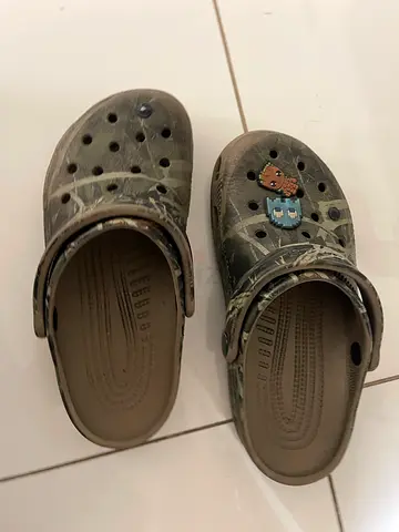 Selling new crocs