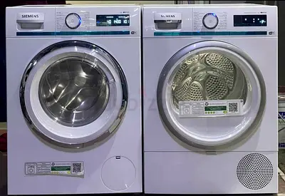 Siemens iq700 washer and dryer set