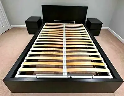 IKEA Hydraulic Queen Size 160×200 bed with mattress available in perfect condition