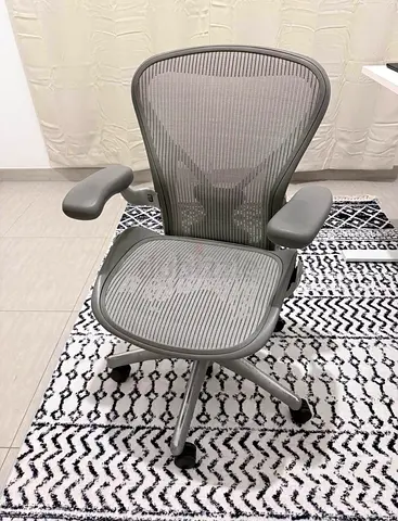 Herman Miller Aeron Chair Size B Fully Loaded Posture Fit