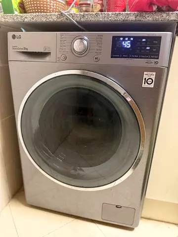 LG Front Load Washing Machine – 8KG – Excellent Condition