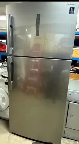 Samsung Refrigerator in great condition!