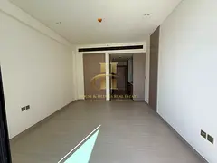 Brand New | Pool View | Bright Unit