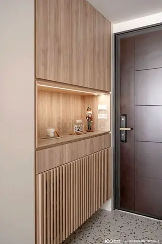 Stylish and Modern Wooden Cabinet for Your Entryway