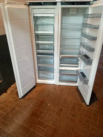 Gorenje built in fridge freezer set excellent condition fully integrated