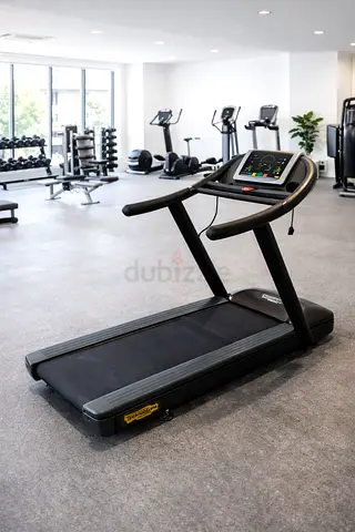 Technogym Jog 500 Treadmill – Refurbished