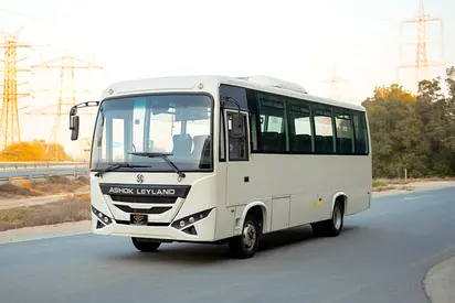 Ashok Leyland | Oyster 32-Seater | GCC Specs | Ref#AB5995