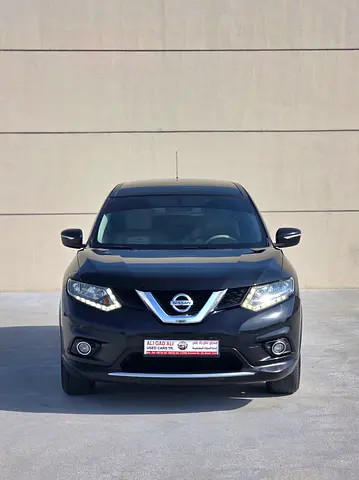 نيسان اكستريل 2015