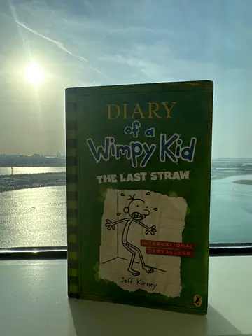 Diary of wimpy kid (THE LAST STRAW)
