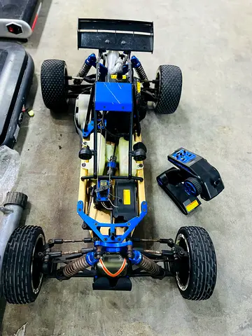 Baja 4 wheel drive petrol car