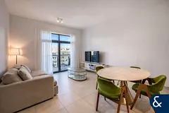 Modern 1 Bed | Furnished | Storage Room