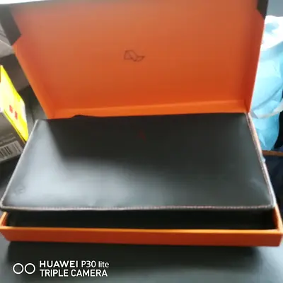 Albedo zip purse New