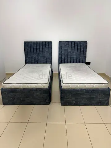 Single bed with mattress