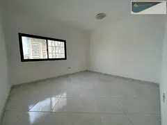 SEAVIEW!!NEAR CORNICHE 3BHK WITH BALCONY ONLY FOR FAMILY NEAR PARK IS JUST 58k