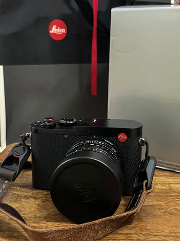 LEICA Q3