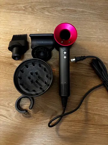 Dyson Supersonic Hair Dryer HD08 - FREE shipping- Warranty