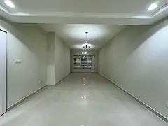 🏡 Luxury apartment on Al Khan Corniche: 3BR + maid’s room, 4 baths, free AC, free &amp; automat