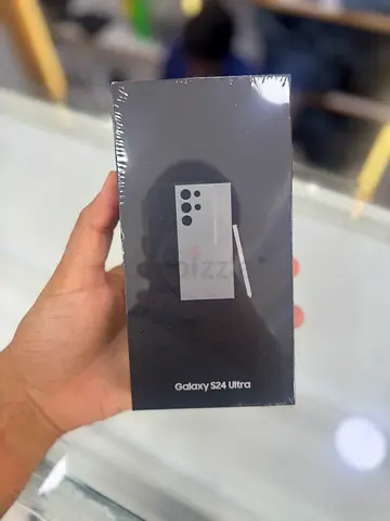 Samsung Galaxy S24 Ultra 512GB Box Packed