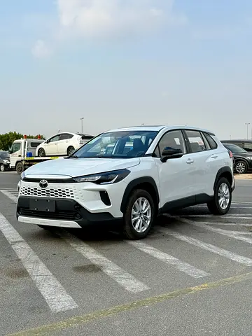 Toyota Corolla Cross 1.8 Hybrid White 2025 New Face