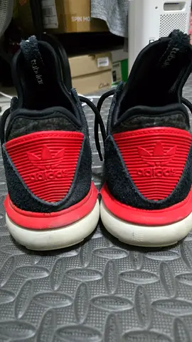 Adidas tubular size 42 Sneakers in Great Condition