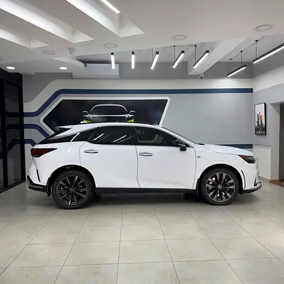 صورة مصغرة 4 لـ 2024 Lexus RX-SERIES