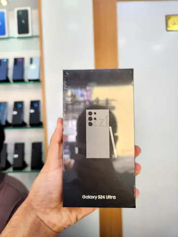 Samsung Galaxy S24 Ultra 512GB Box Packed