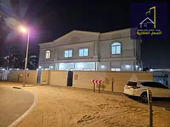 For sale, two attached villas in the Ramtha area, in a prime location, on a qaar street