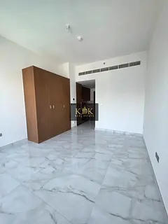Pool View | Brand New | Fitted Kitchen