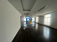 GOLDEN OPERTUNITY FOR SATRT BUSSINESS PRIME LOCATION OFFICE AVAILABEL CLOSE TO METRO JUST IN 171K...