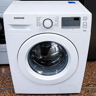 Samsung 7 kg Eco Bubble washing machine (front-load or top-load models vary slightly by region)