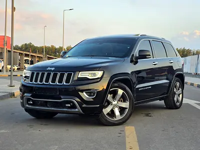 جيب كراند شيروكي 2014 مواصفات خليجية هيمي بحالة جيدة