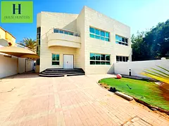 Spacious 4BR Villa Private Pool Sharqan