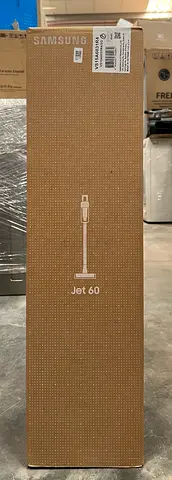 New Samsung Vacuum Cleaner JET 60 VS15A6031R4 with Box