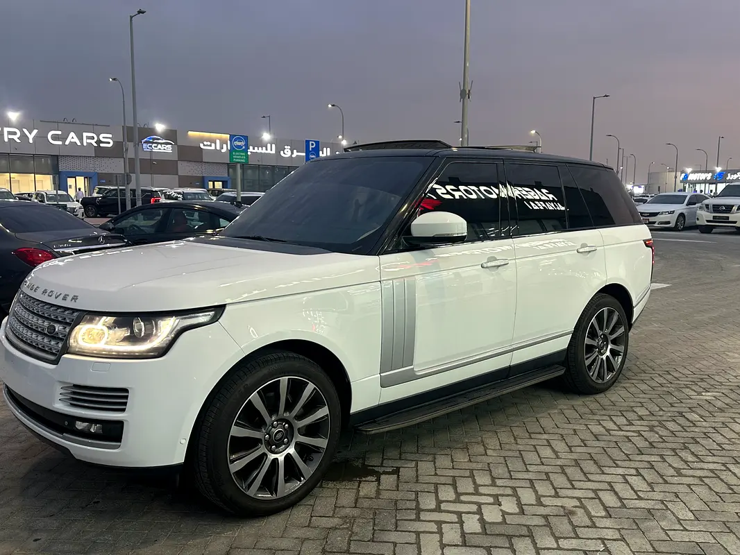 Land Rover Range Rover 2015 — photo 1 of 14