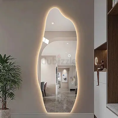 Irregular Shaped Full-Length LED Mirror size:H180cmW70cm