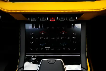 صورة مصغرة 17 لـ 2025 Lamborghini URUS