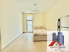 Furnished Studio Chiller Free Near Metro Bus