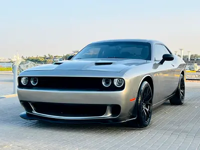 Dodge Challenger V6, modil 2016 American specifications, in excellent condition