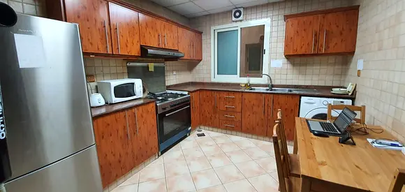 Executive Sharing room for rent for Ladies  Bachelors