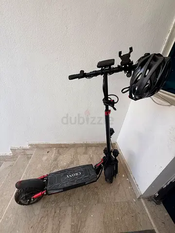 ELECTRIC SCOOTER LIKE NEW