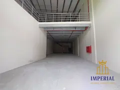 Warehouse for rent in Al Jurf Industrial Area, Ajman. Total area 3900 sq ft with mezzanine.