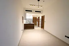 HIGH FLOOR | COMMUNITY VIEW | AVAILABLE FROM MARCH