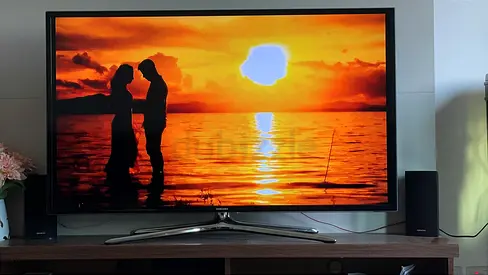 Samsung LED TV with Stunning Picture Quality