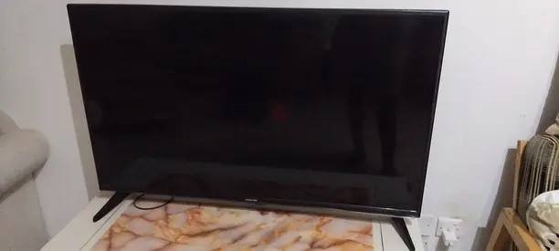 Nikai LED TV for sale (lamp not working)