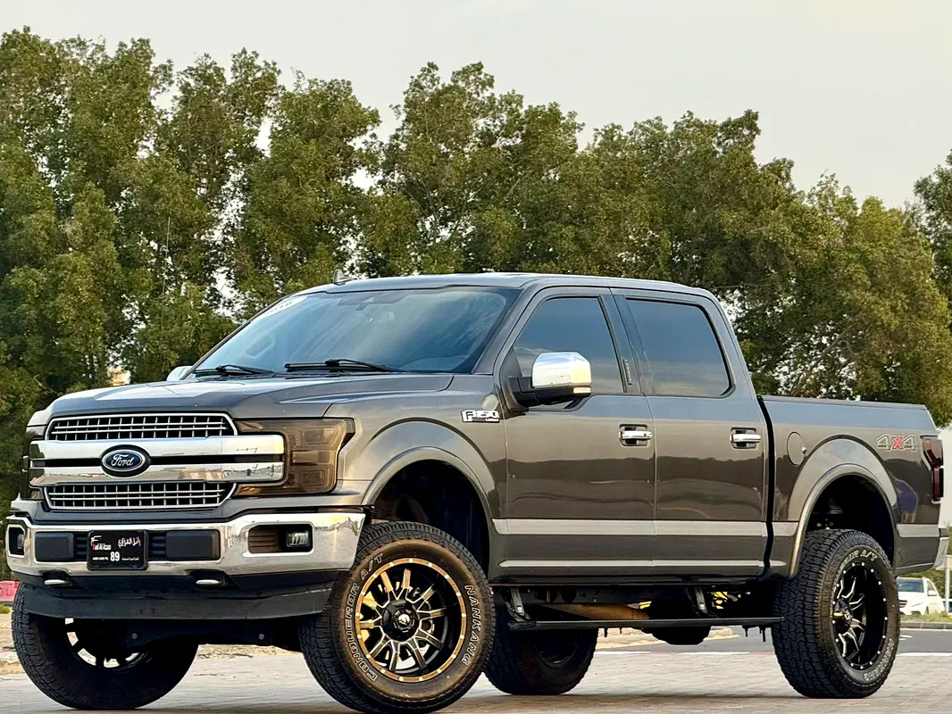 Ford F-150 2018 — photo 1 of 20