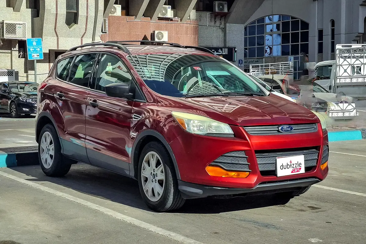 Ford Escape 2014 — photo 1 of 14